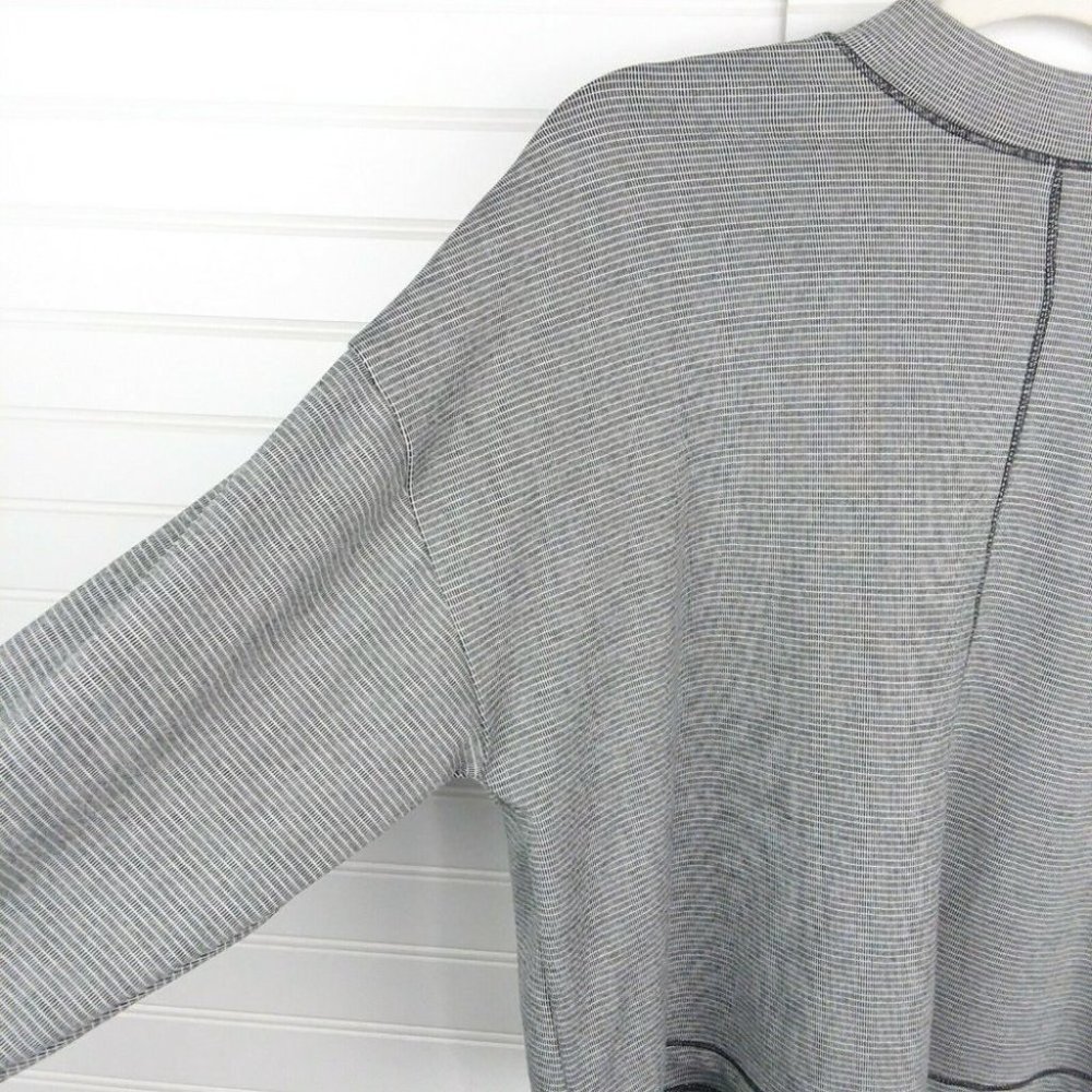Urban Romantics Navy White Mock Neck Knit Sweater Long Sleeves Boxy Fit Sz Small - Picture 3 of 8